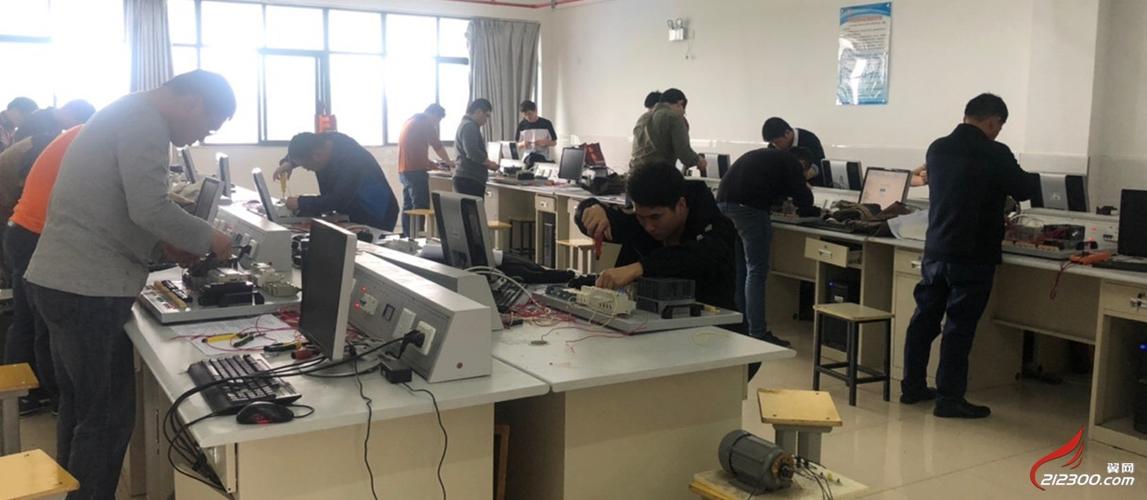 低壓電工模擬考試網(wǎng)站