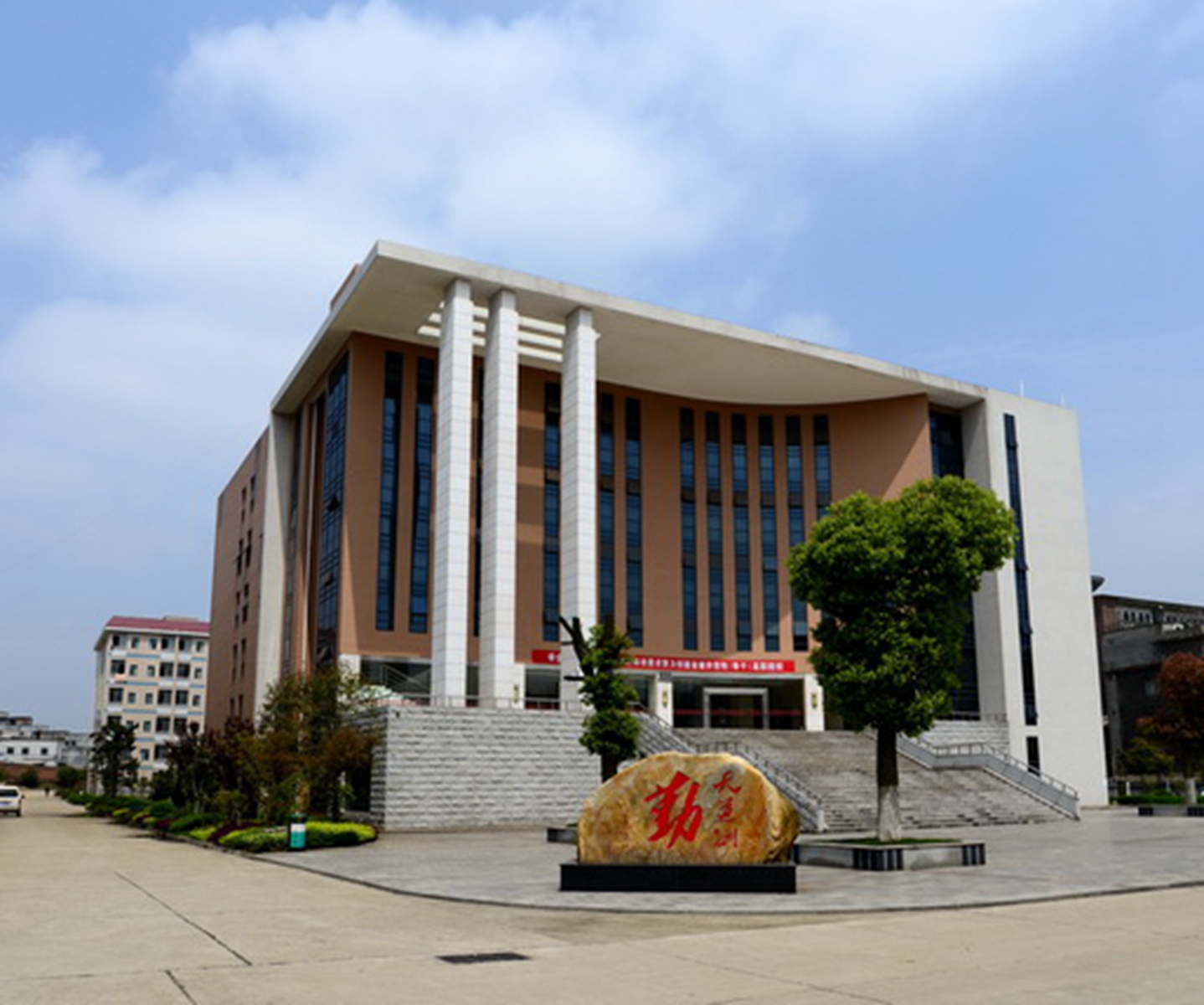 湖南理工學院怎么樣(湖南最好10所大學)-圖1